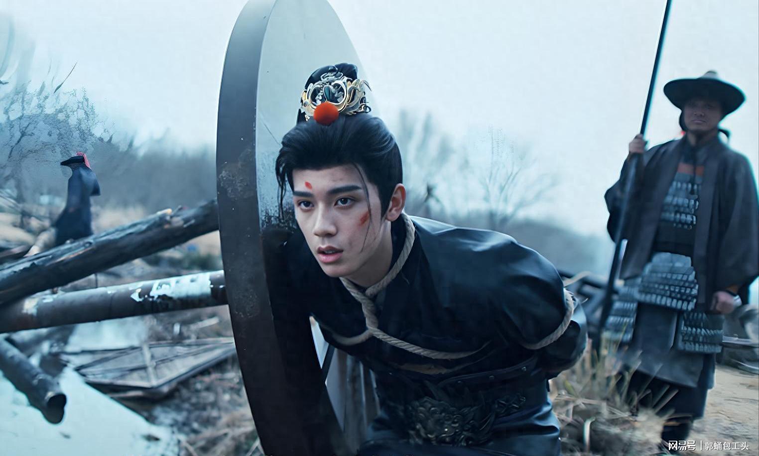 C7官网-《逐玉》随元青杀疯了！被信任大哥捅刀，才懂他为何割下头给谢征